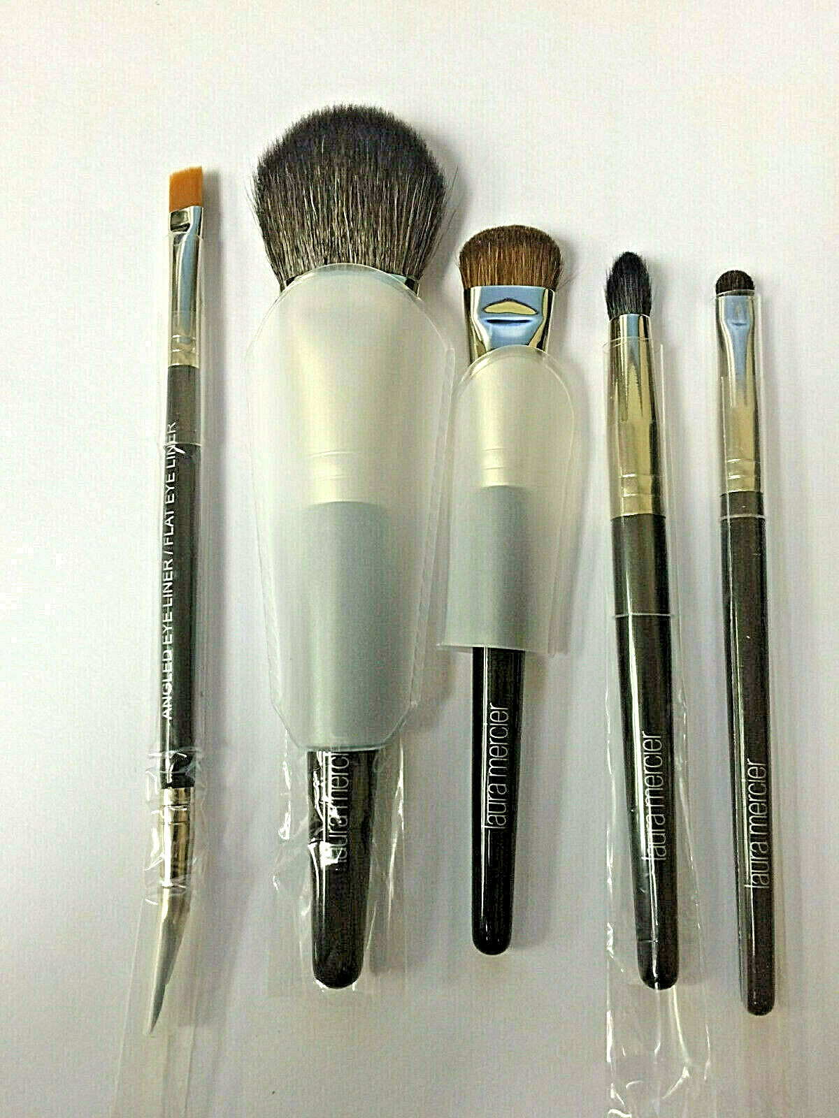 Laura Mercier Deluxe 5 piece Brush Set+Case 8.25″x5″x1.5″+small travel bag