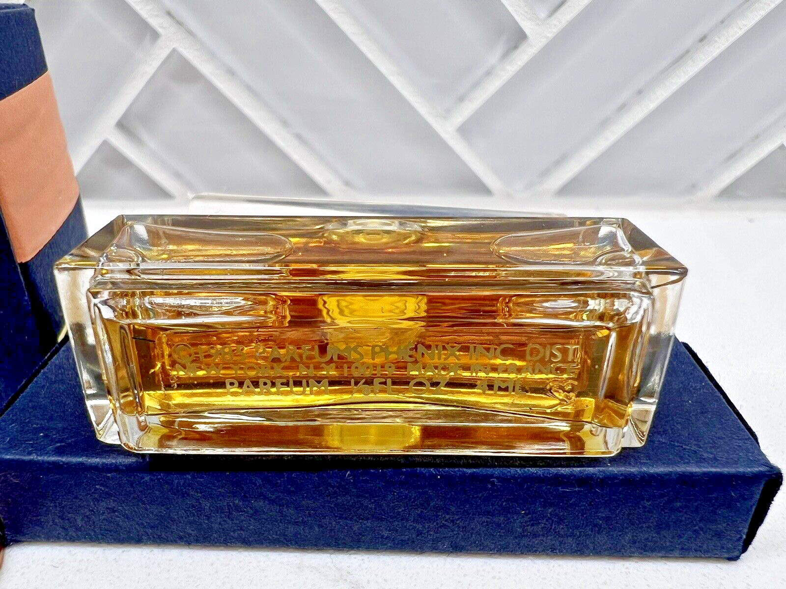 Catherine DENEUVE PURE PARFUM MINIATURE 1/8oz, 4ml – Rare, New In box