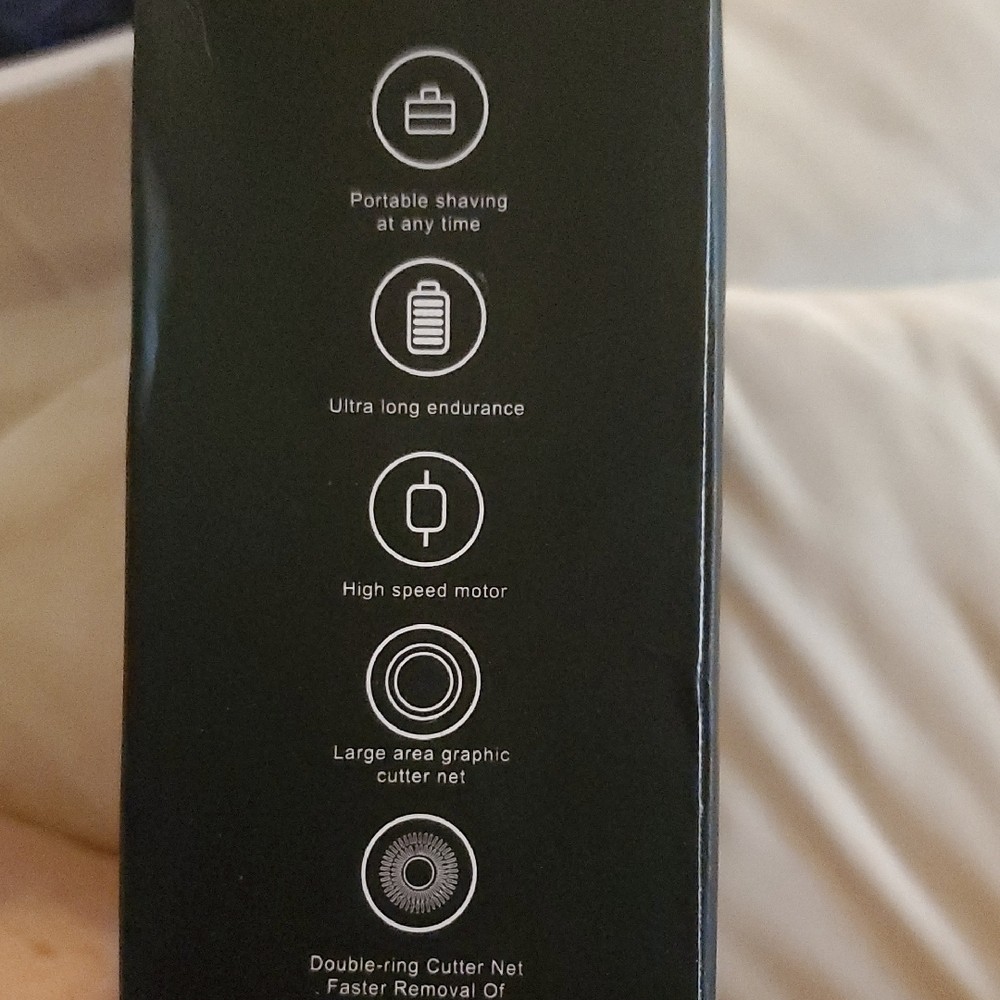 Mini Shaver – Black and Silver Travel