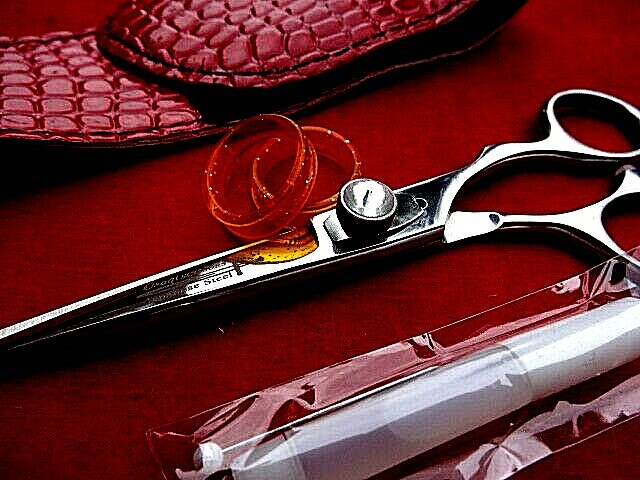 Money Back Warranty_TOP 6″(6.5″) Hairdressing Hair Scissors Japanese Steel_oil