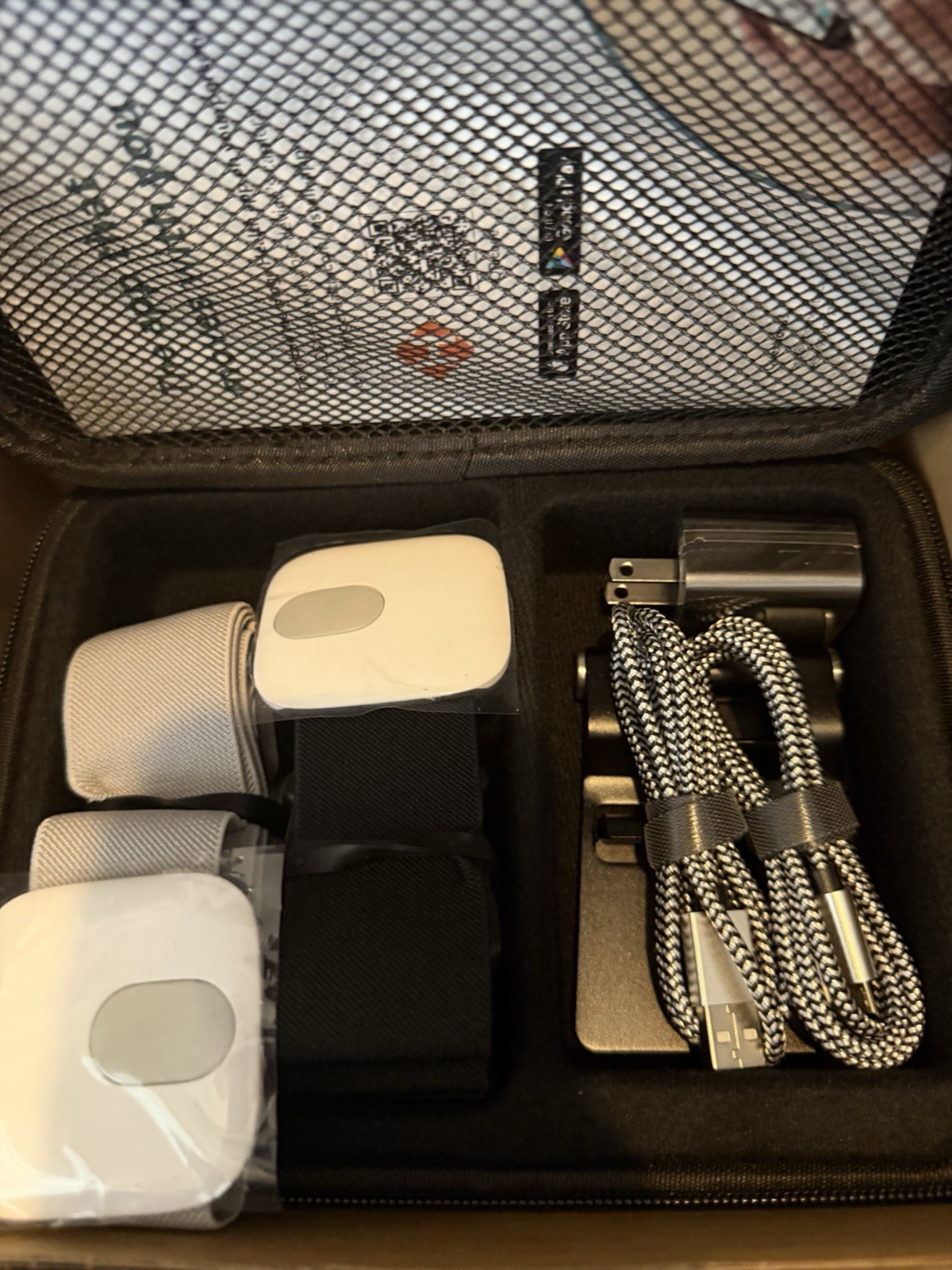 Hinge Health Easy-to-Use Black Health Analyzer Kit w/ Sensors, Charger, Case