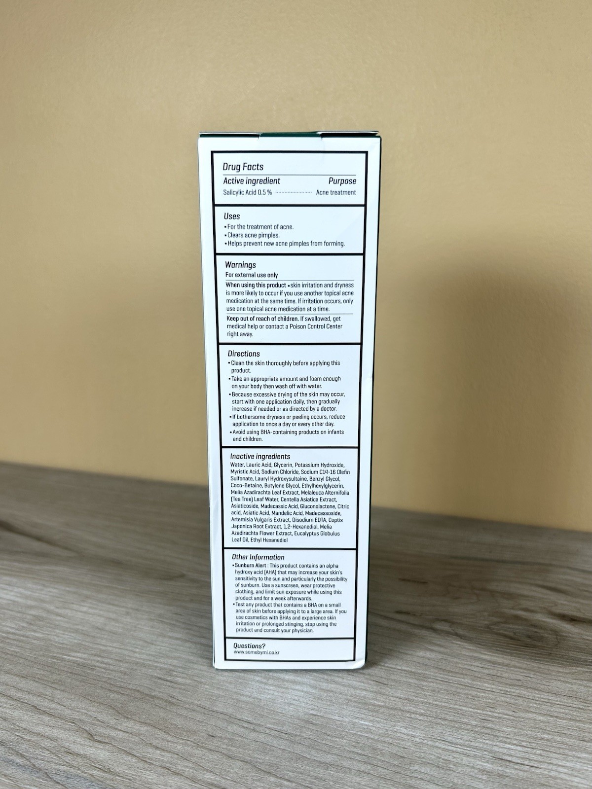 AHA. BHA. PHA 30 Days Miracle Acne Clear Body Cleanser – 14.10 oz