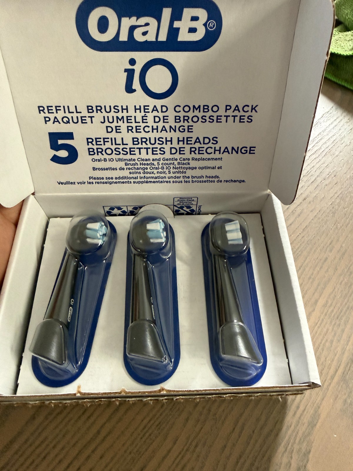 5 Pack Oral-B iO Ultimate Clean Replacement Brush Heads Black New Sealed