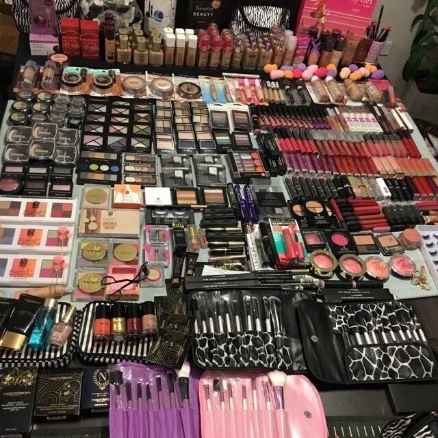 Wholesale Makeup Lot Mixed Brands Maybelline CoverGirl Revlon Beauty Tools $100+