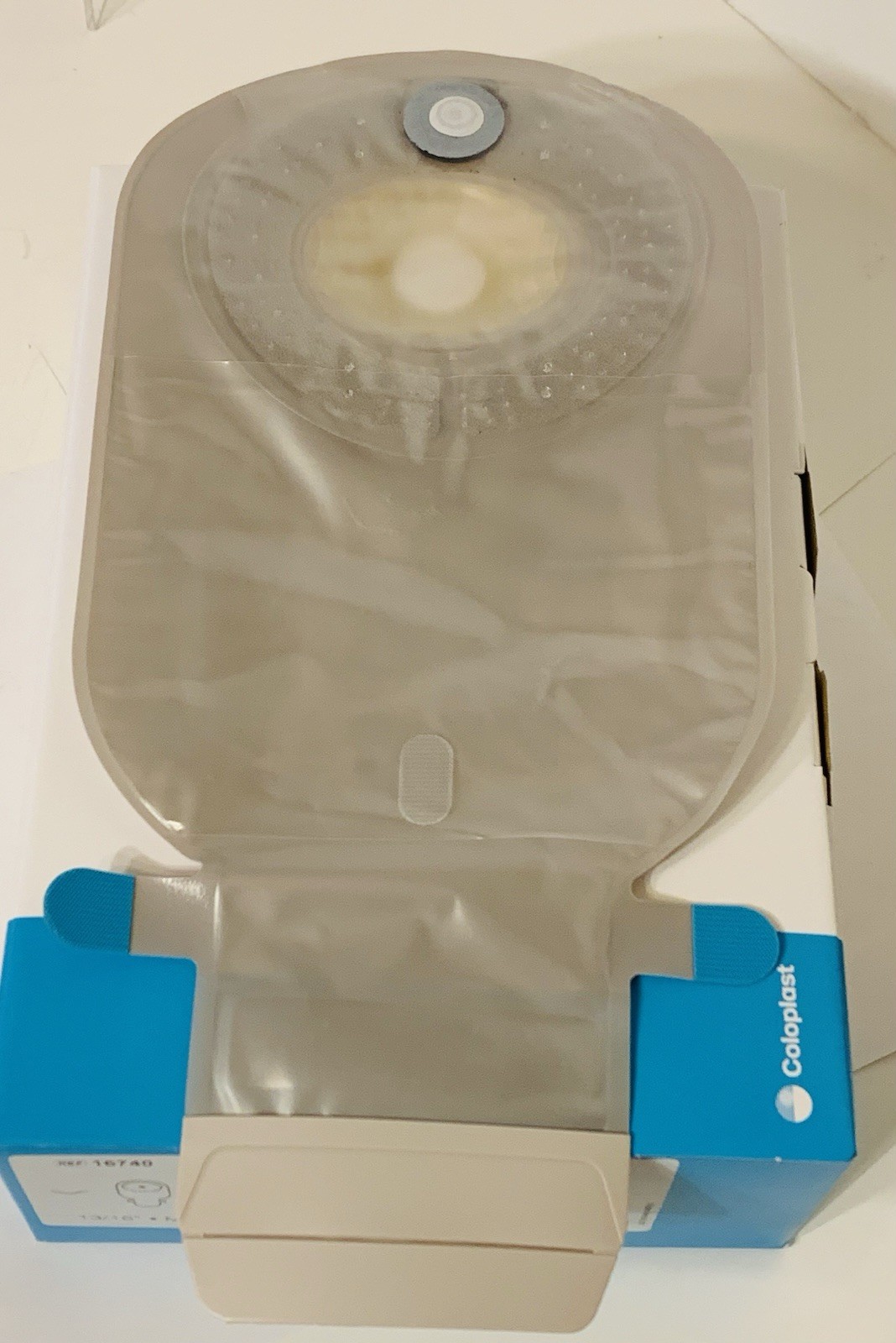 10 Coloplast 16740 SenSura Mio Convex Ostomy Pouch 1BX/10EA 2026/01