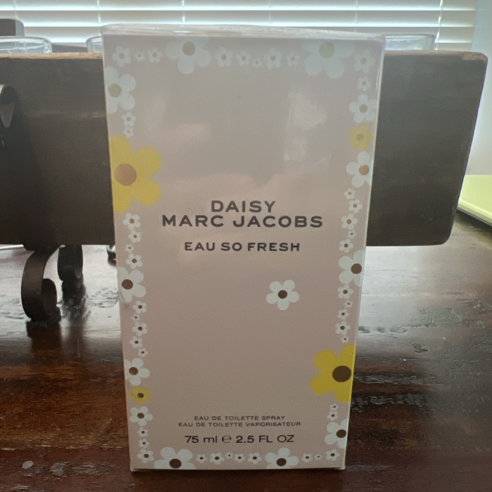 Marc Jacobs Daisy Eau So Fresh EDT Spray Women Perfume 2.5oz 75ml