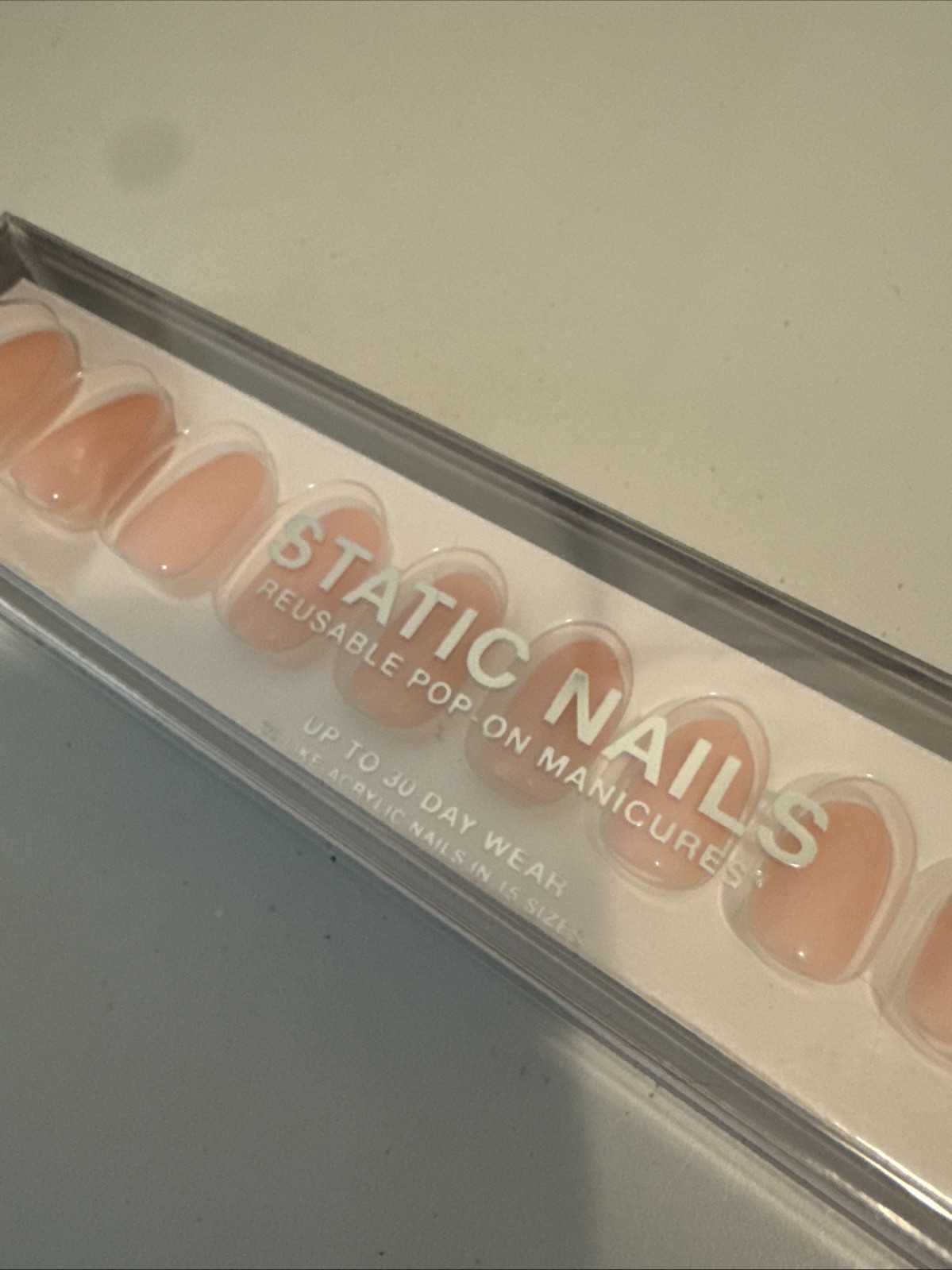 Static Nails Reusable Pop-On Manicures Jet Setter Round NEW – up to 30 day wear
