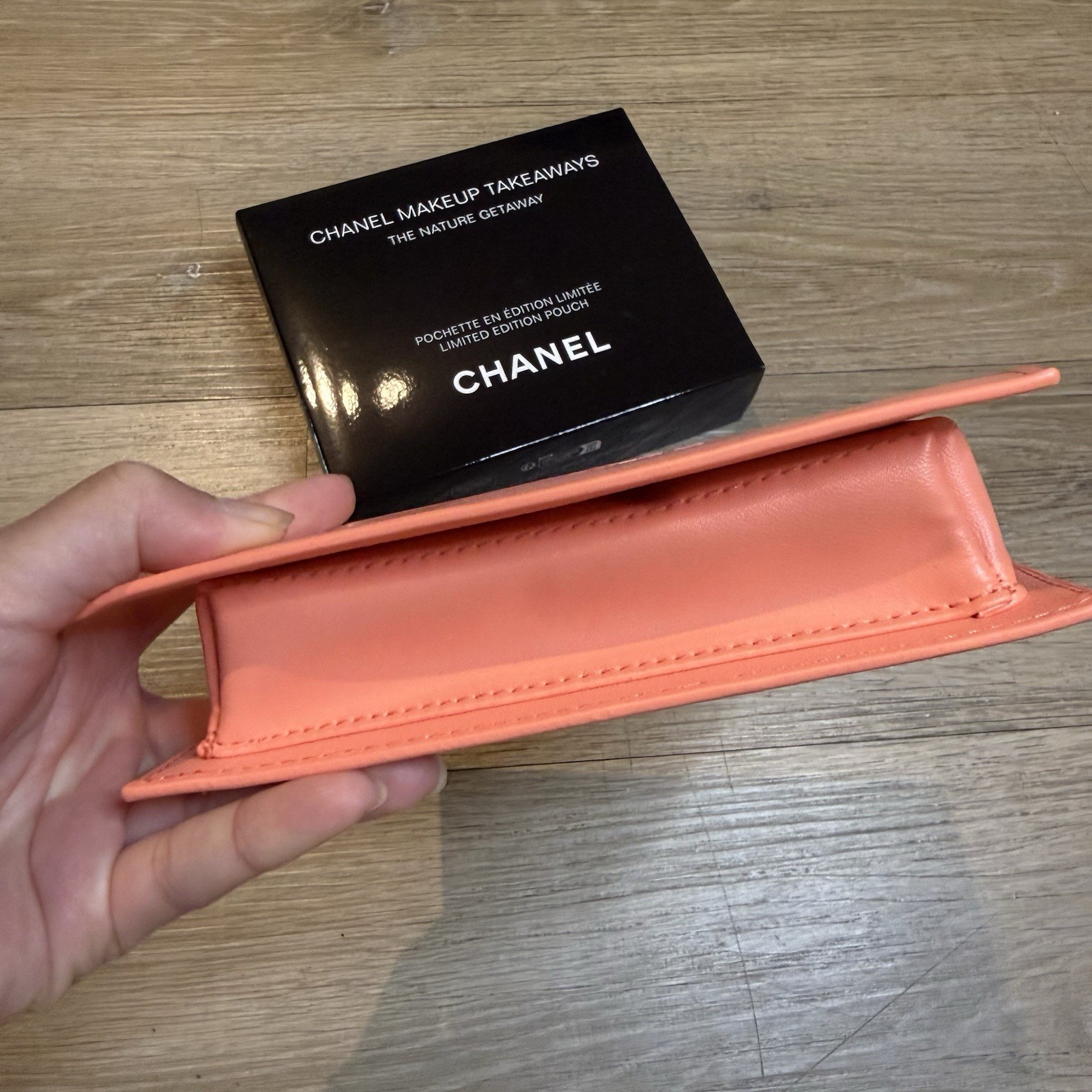 CHANEL Makeup Takeaways Nature Getaway Limited Edition Folding Makeup Bag Pink