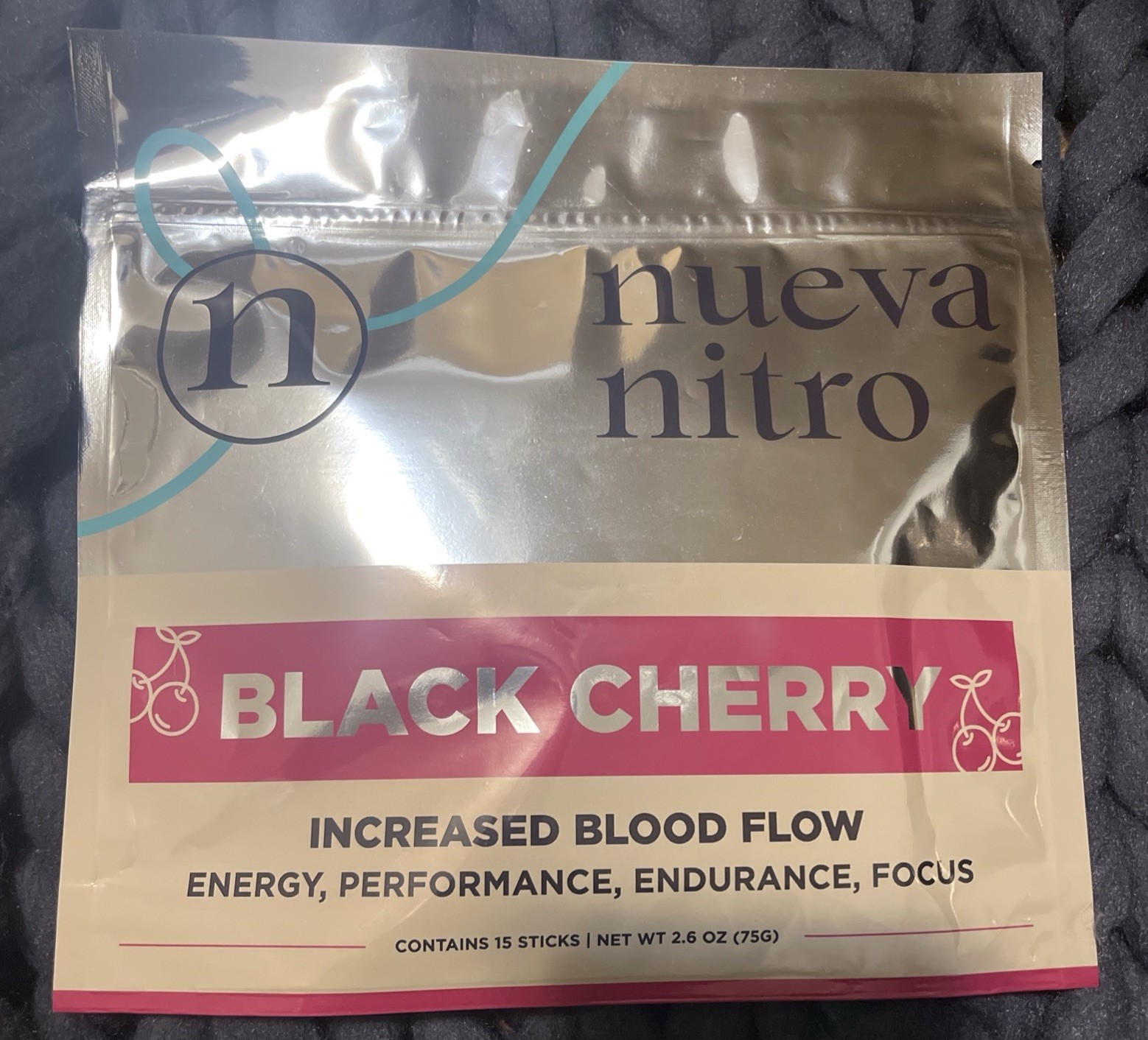 Nueva Nitro in Black cherry for Performance, Focus and Energy Support 15 Packets
