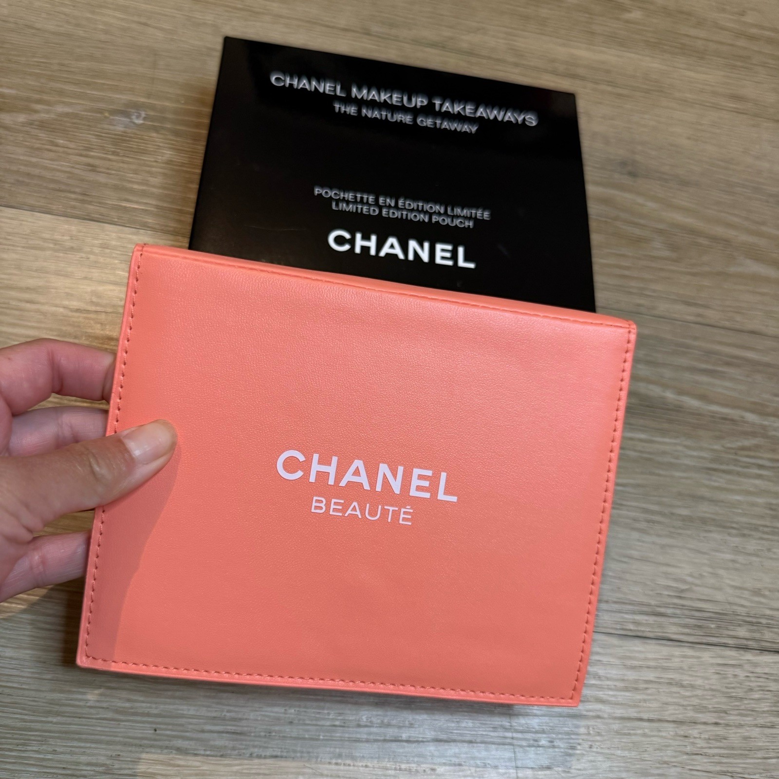 CHANEL Makeup Takeaways Nature Getaway Limited Edition Folding Makeup Bag Pink