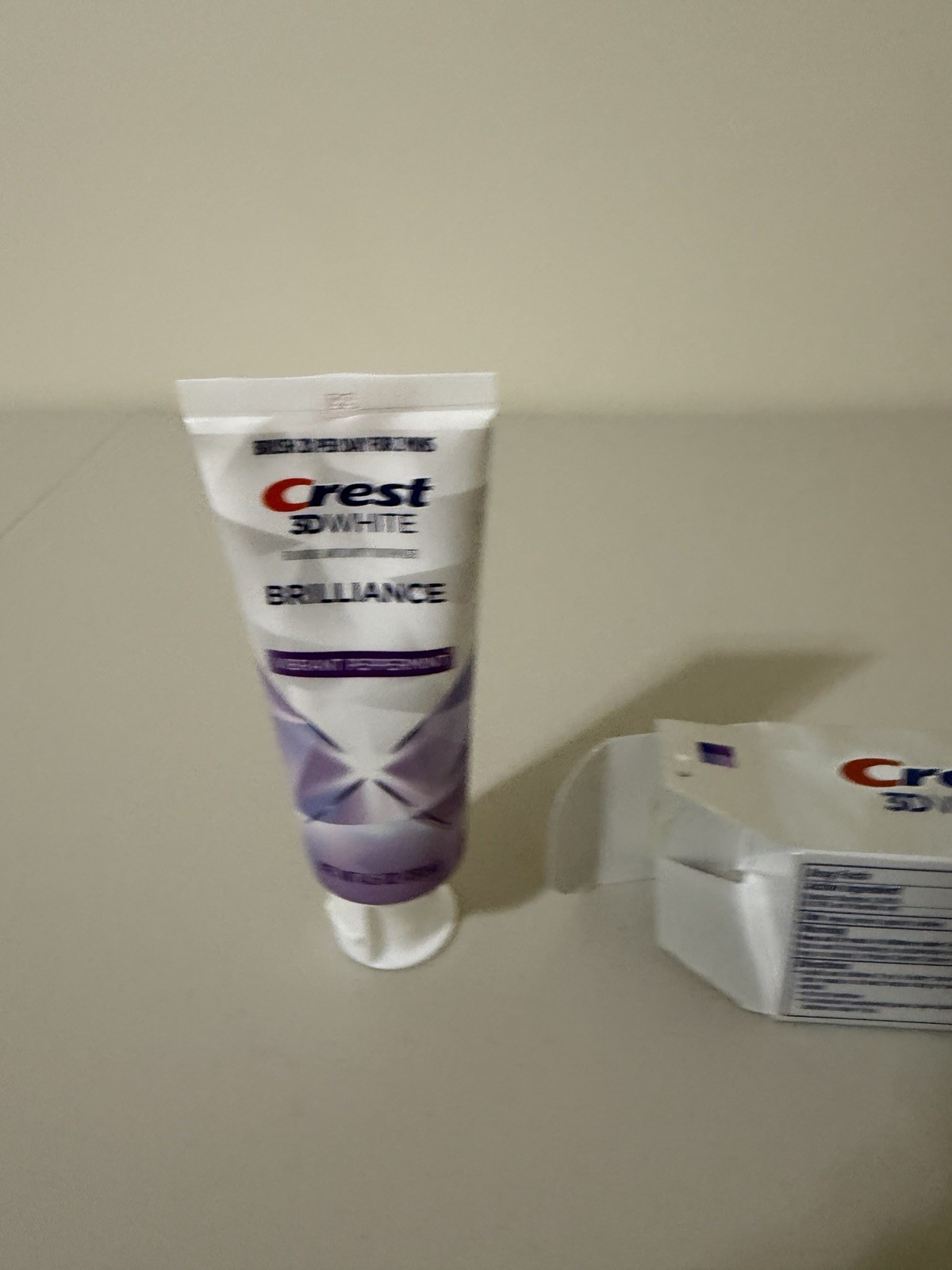 Crest 3D White Brilliance Toothpaste 4.6oz Vibrant Peppermint 4.6 Oz (Exp. 7/28)