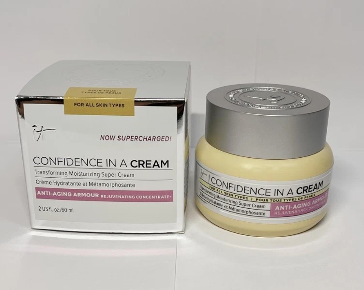 IT Cosmetics Confidence in a Cream Anti-Aging Hydrating Moisturizer 2fl.oz USNIB