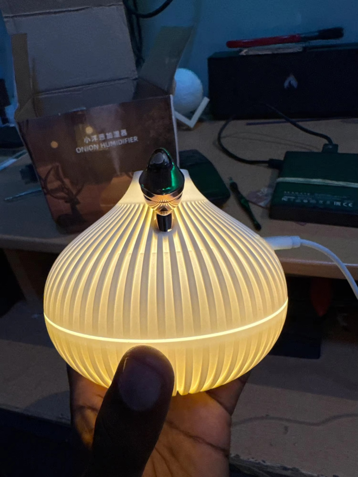 Mini Onion Shaped Air Humidifier