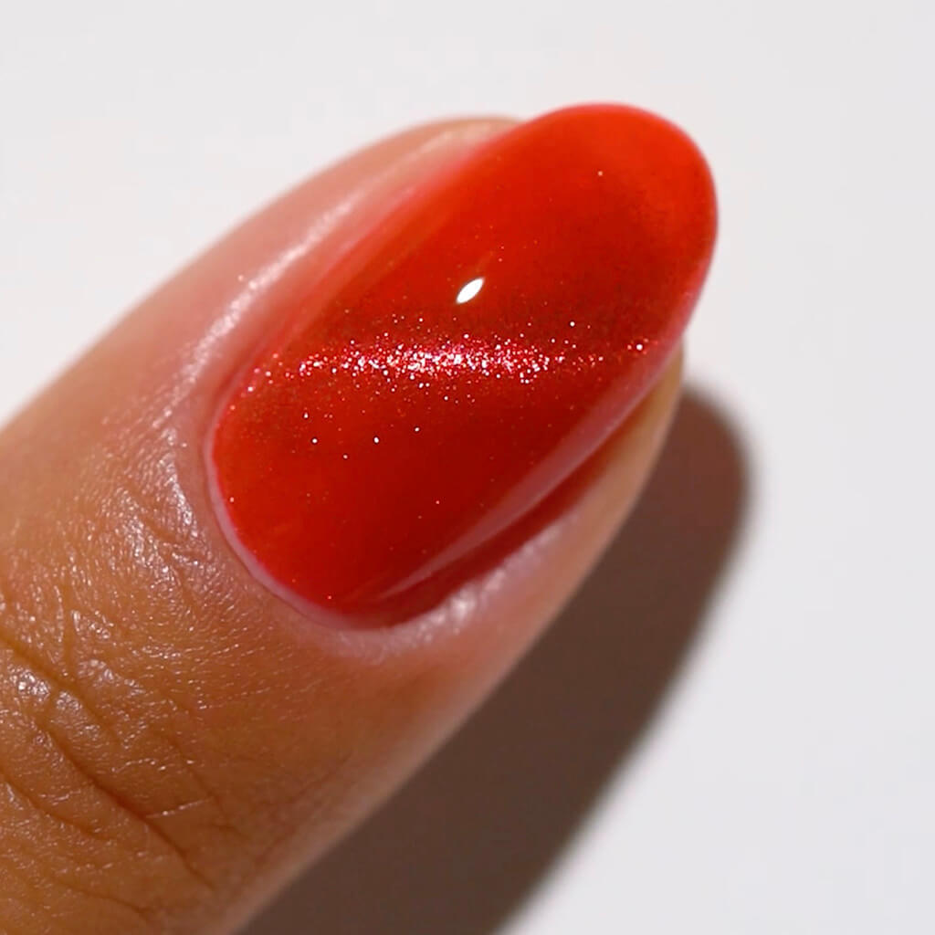 DND DC Gel Polish 9D Cat Eye 0.5 Oz
