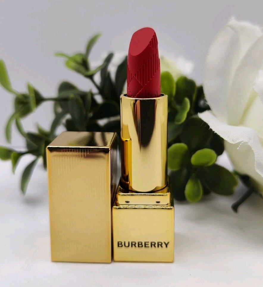 Burberry Kisses Satin Lip Color 106 The Red Sample 1g 0.035 Oz Free Shipping