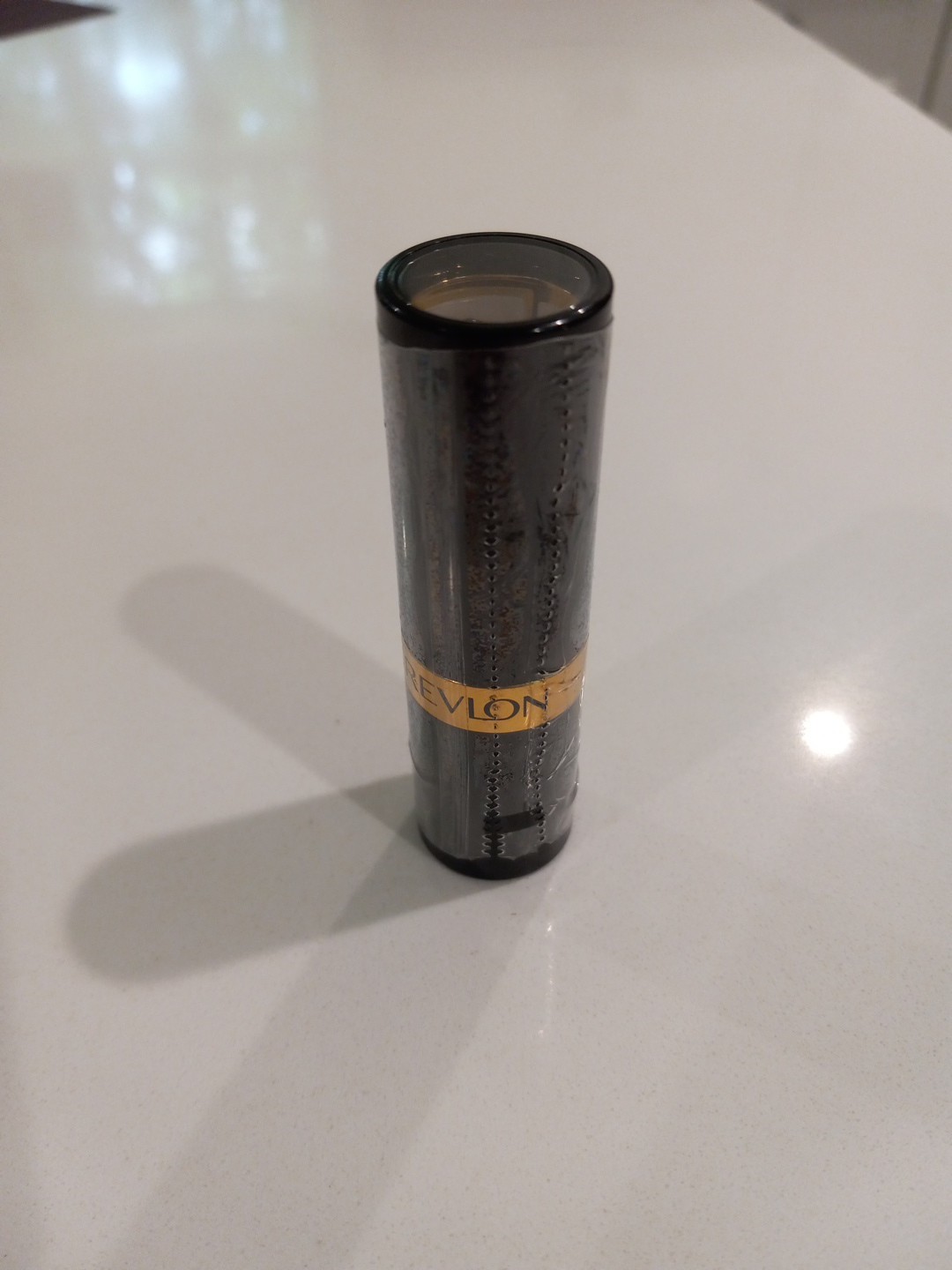 Revlon Super Lustrous Creme Lipstick, Creamy Formula, Black Cherry, 0.15 oz