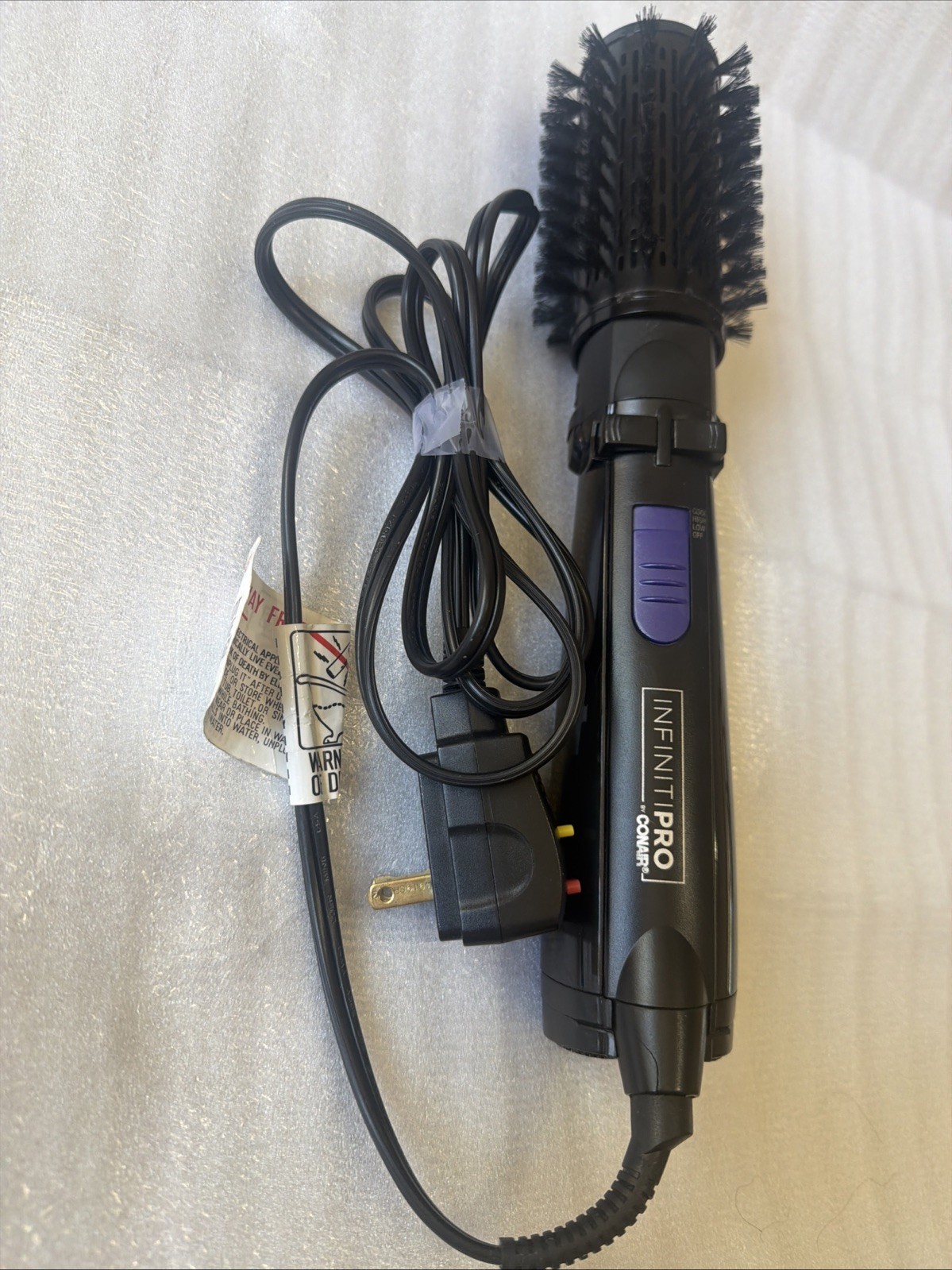 Infiniti Pro by Conair Spin Air Rotating Styler Hot Air Brush 2-inch flex brush
