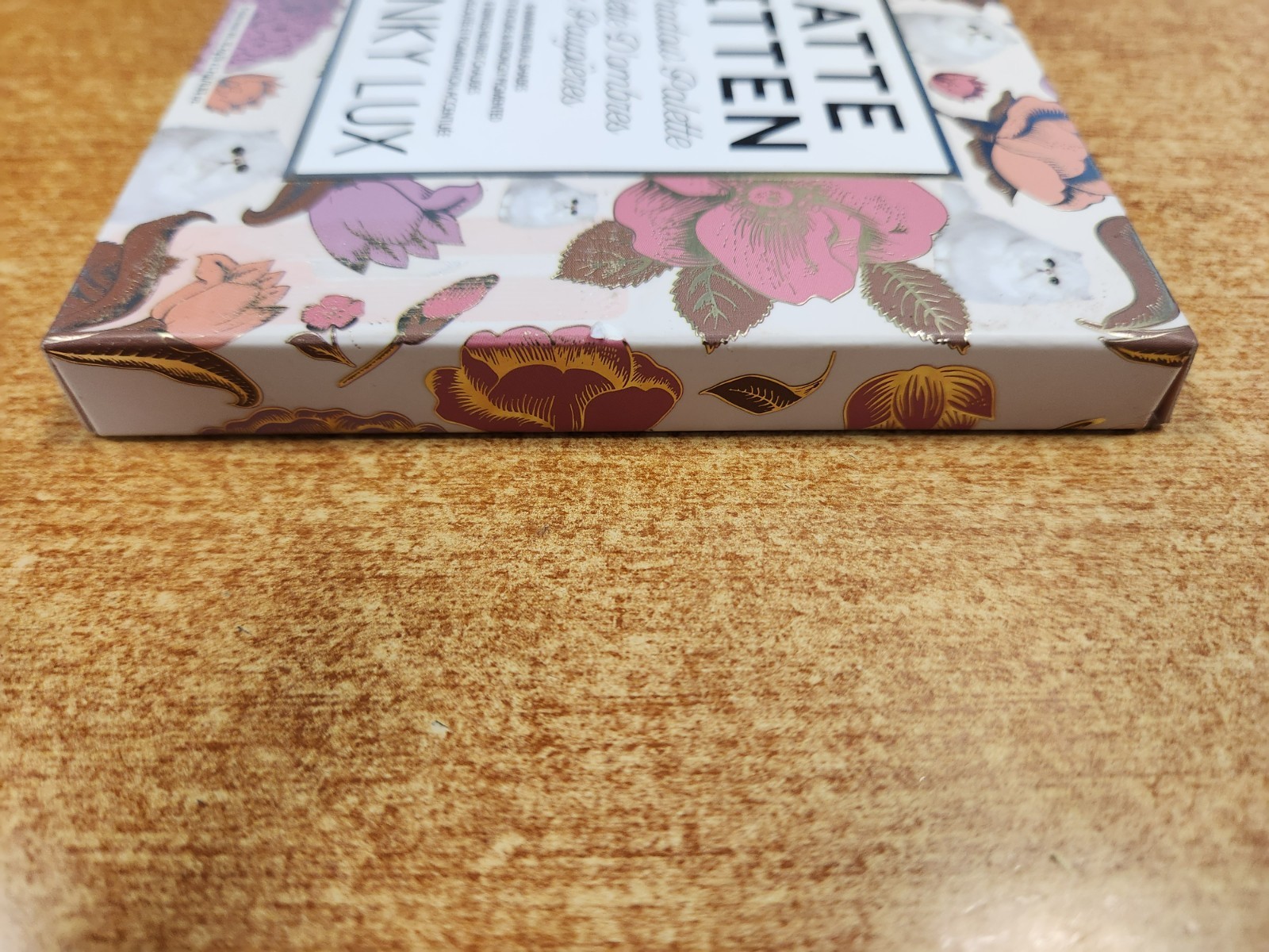 Winky Lux – Latte Kitten Eyeshadow Palette – 9 Warm Neutral Shades E16D