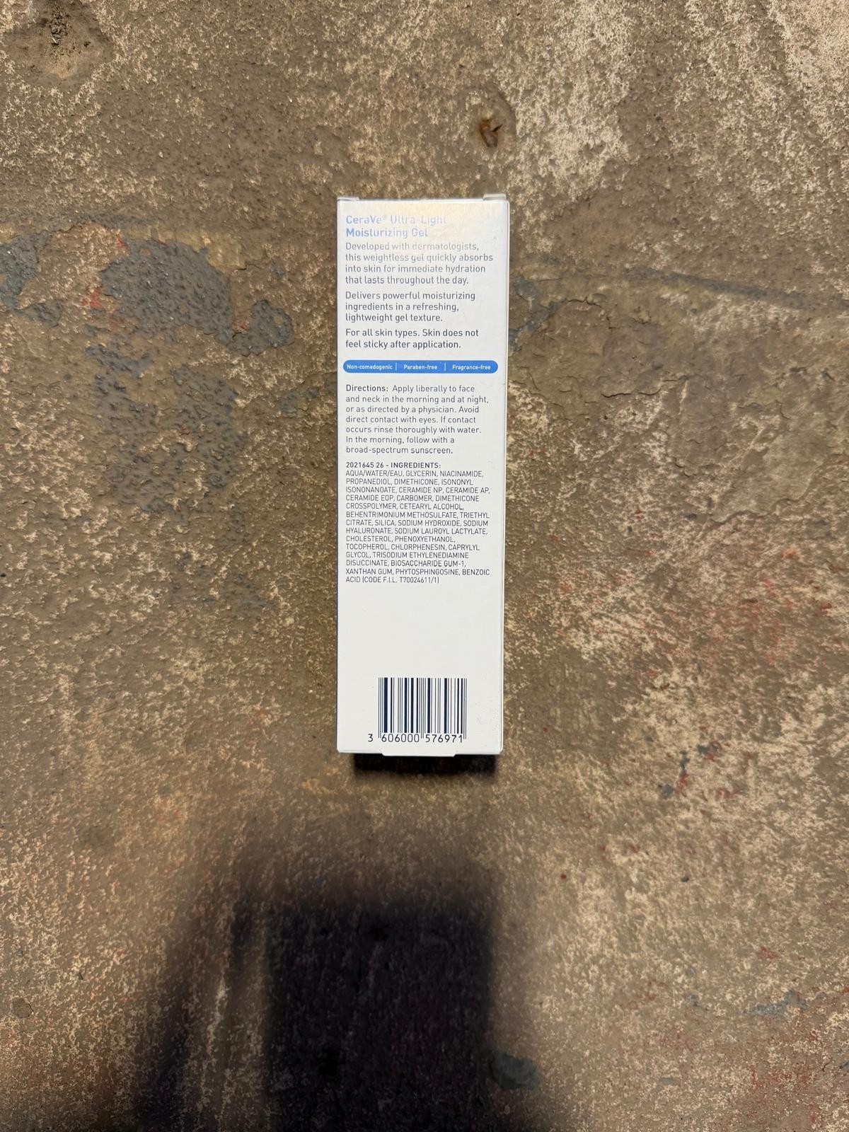 CeraVe Ultra-Light Moisturizing Gel 1.75 fl oz Hydrating Fast Absorbing Face