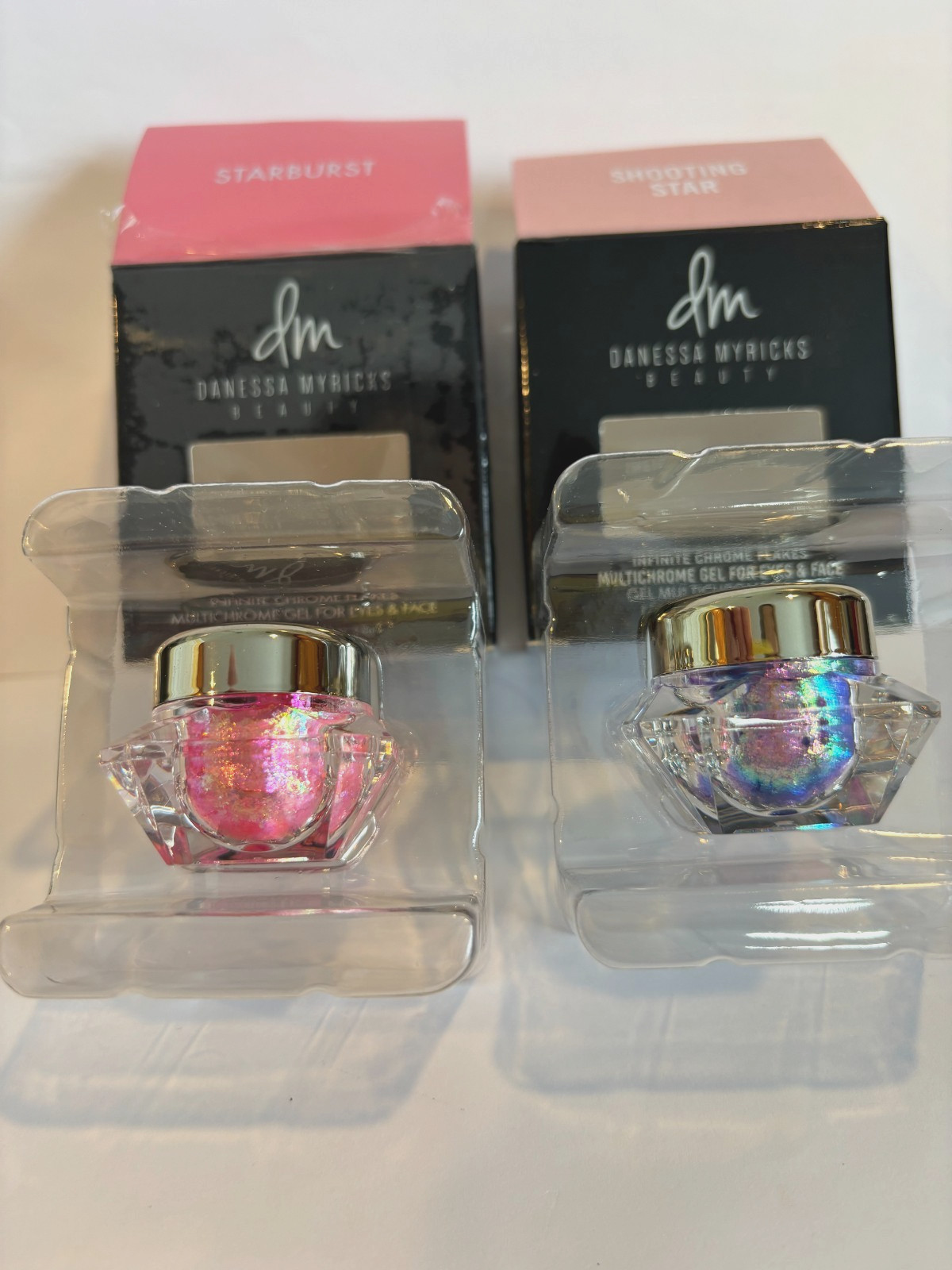 Danessa Myricks Chrome Flakes for eyes/face STARBURST/SHOOTING STAR 1 of each
