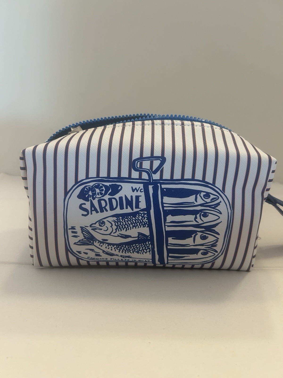 SARDINE COSMETIC BAG by Dwell Studios Trendy Unique Blue & White NEW
