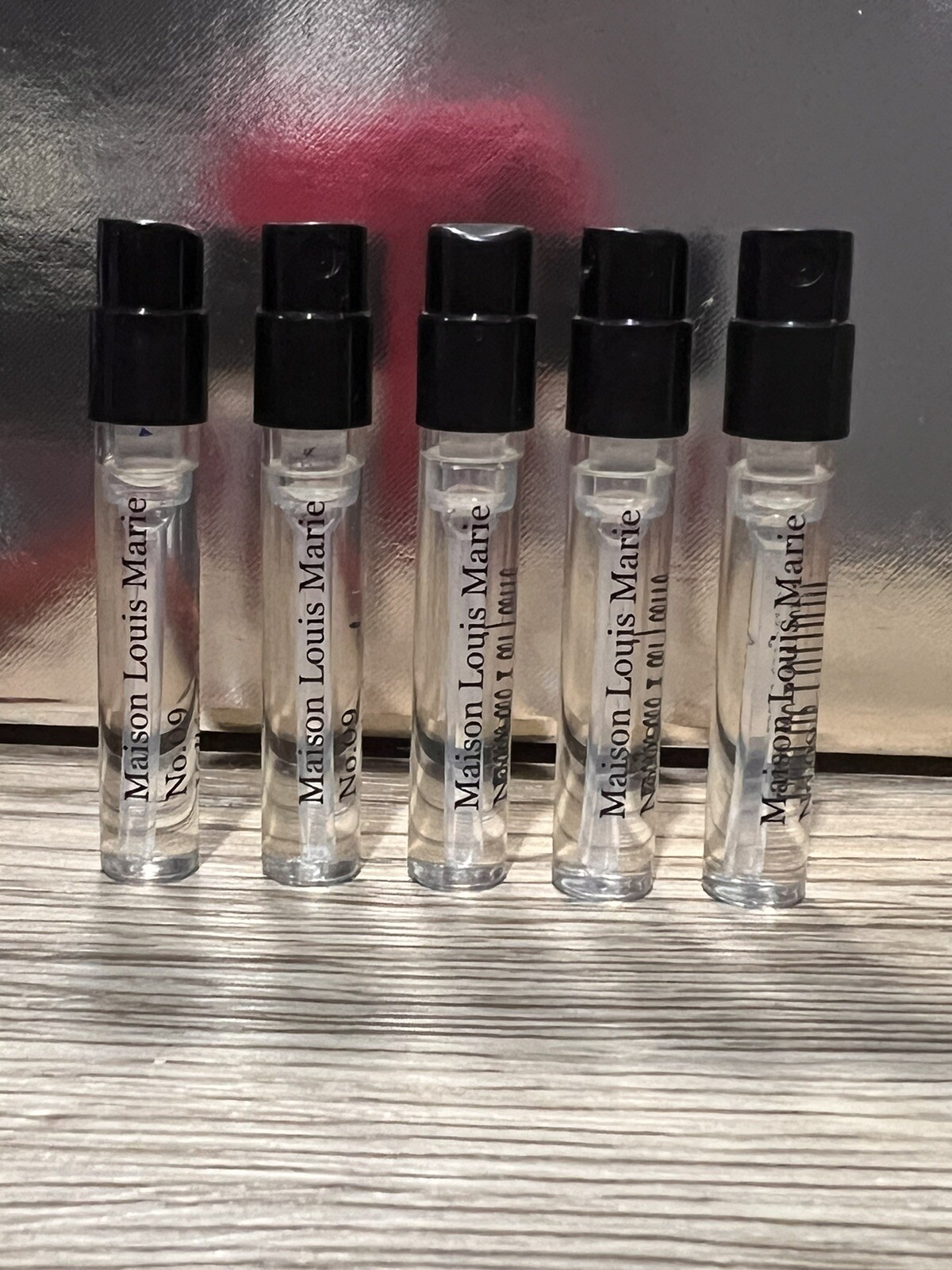 X5 Maison Louis Marie No.09 Vallee De Farney Eau De Parfum 1.5ml Sample Spray