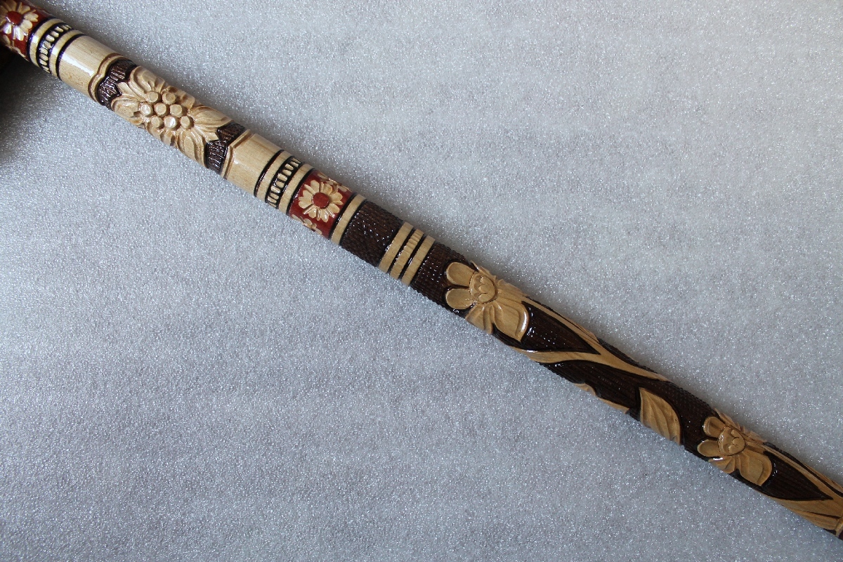 WOLF’S BITE 36″ Gorgeous Hand Carved Wooden Linden WALKING STICK Cane Ukraine
