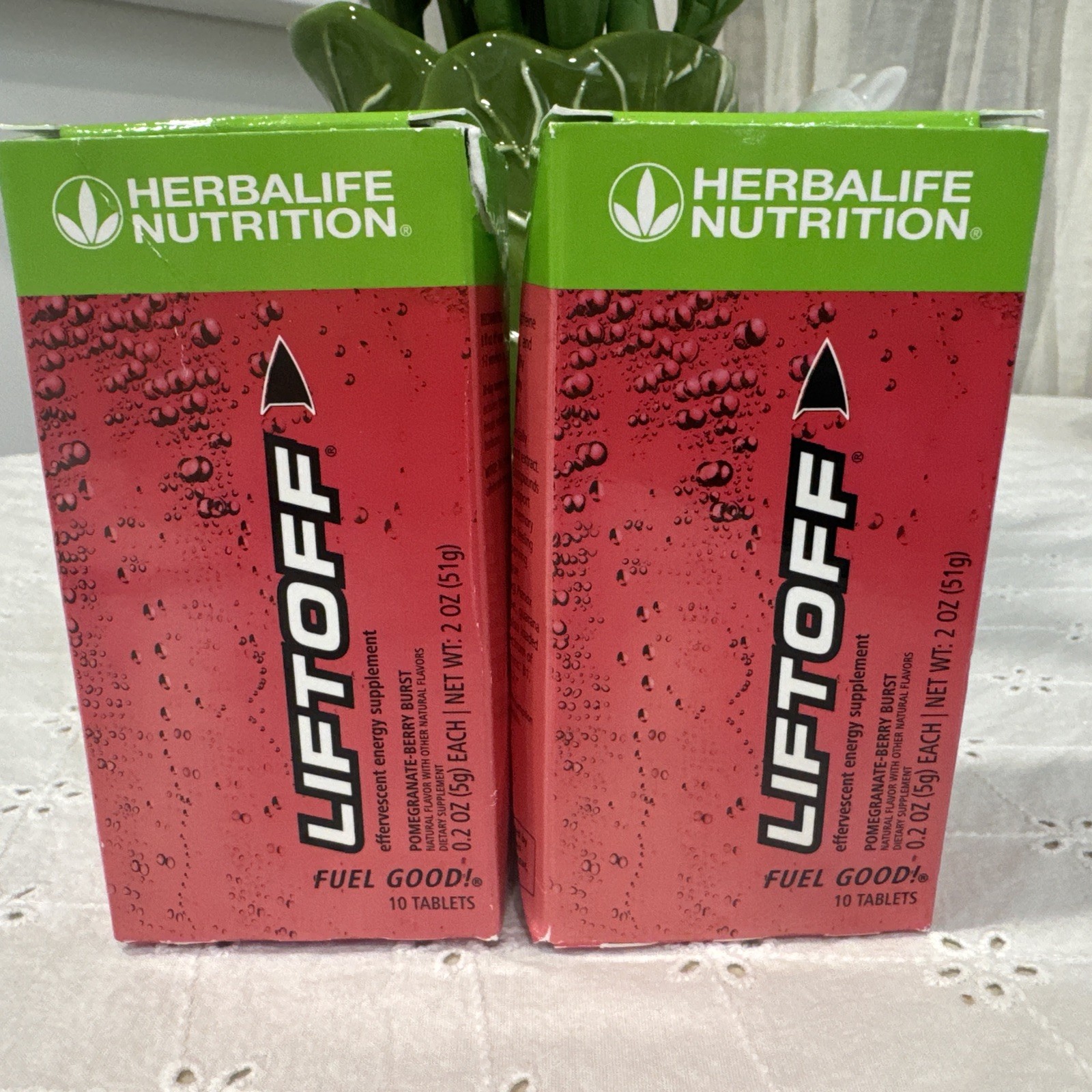 Herbalife Nutrition Liftoff Pomegranate Berry Effervescent Energy 10 Tablets
