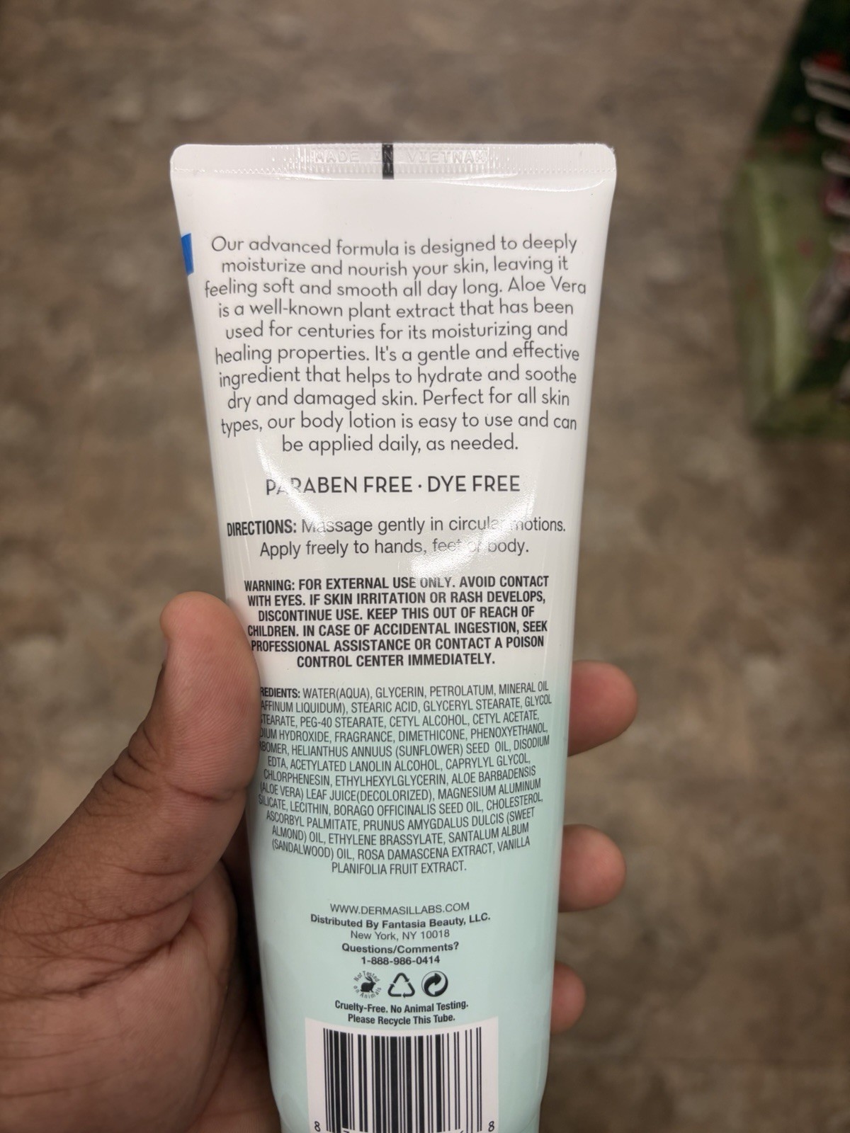 Dermasil Labs Fresh Aloe Vera Body Lotion Paraben-Free Dye-Free 8 fl oz