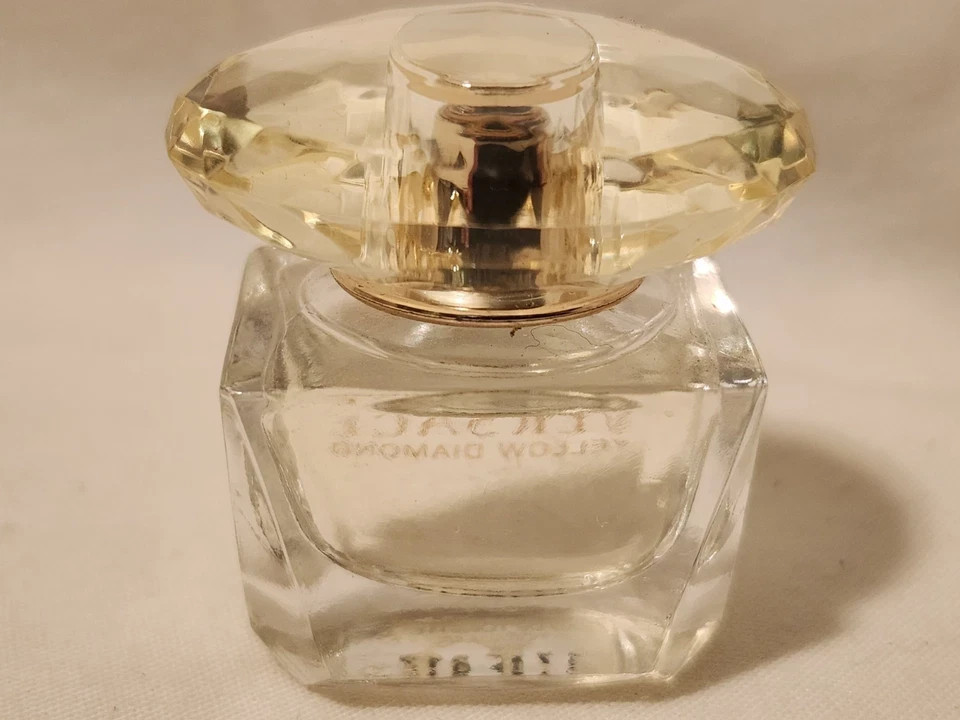 Versace Perfume Yellow Diamond New Bottle 36m