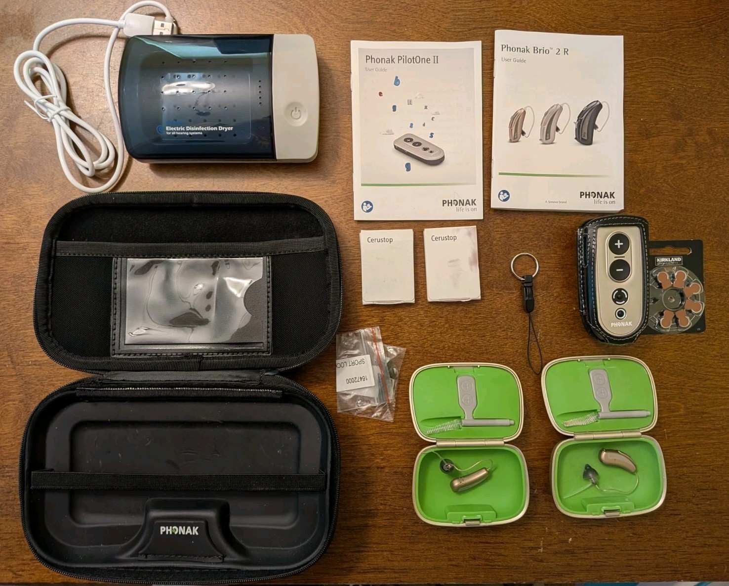 Phonak Hearing Aid Pair Brio 2 R 312T W/ Cases + PilotOne II Remote Kapak Dryer