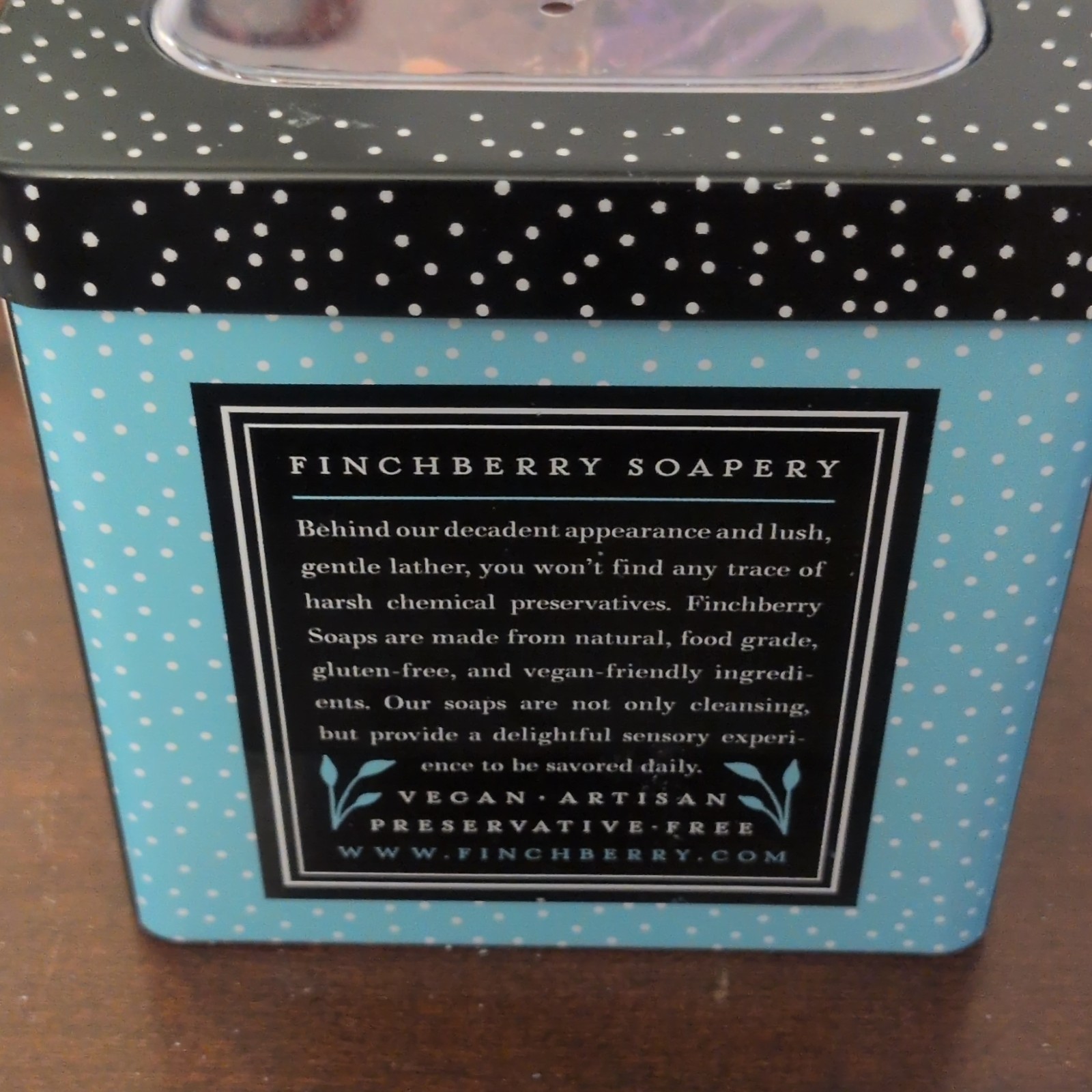 Finchberry Soapery Vegan Gluten-Free Preservative-Free Soap Set 1 lb 8 oz