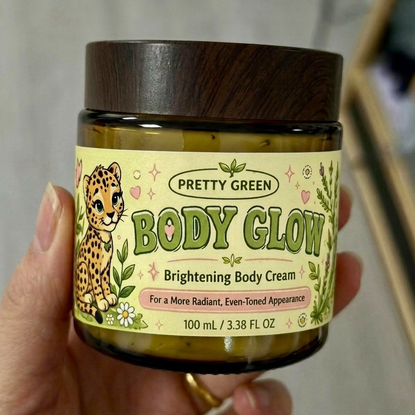 Pretty Green Body Glow Body Cream Moisturizer Brightening 100 mL / 3.38 fl oz