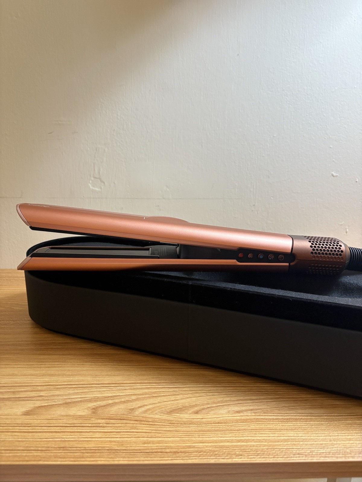 Dyson AirStrait Rose Gold w/ Case, no box. Adjustable Heat Settings