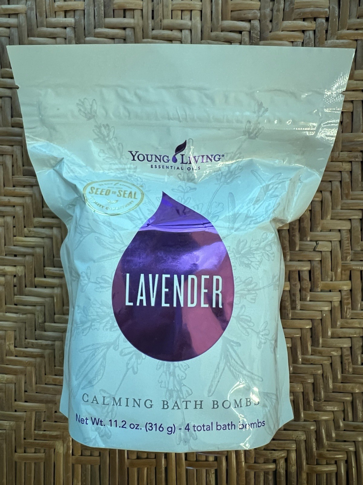 Young Living LAVENDER Calming Essential Oil Bath Bombs 4 Bomb New Pack 11.2 oz
