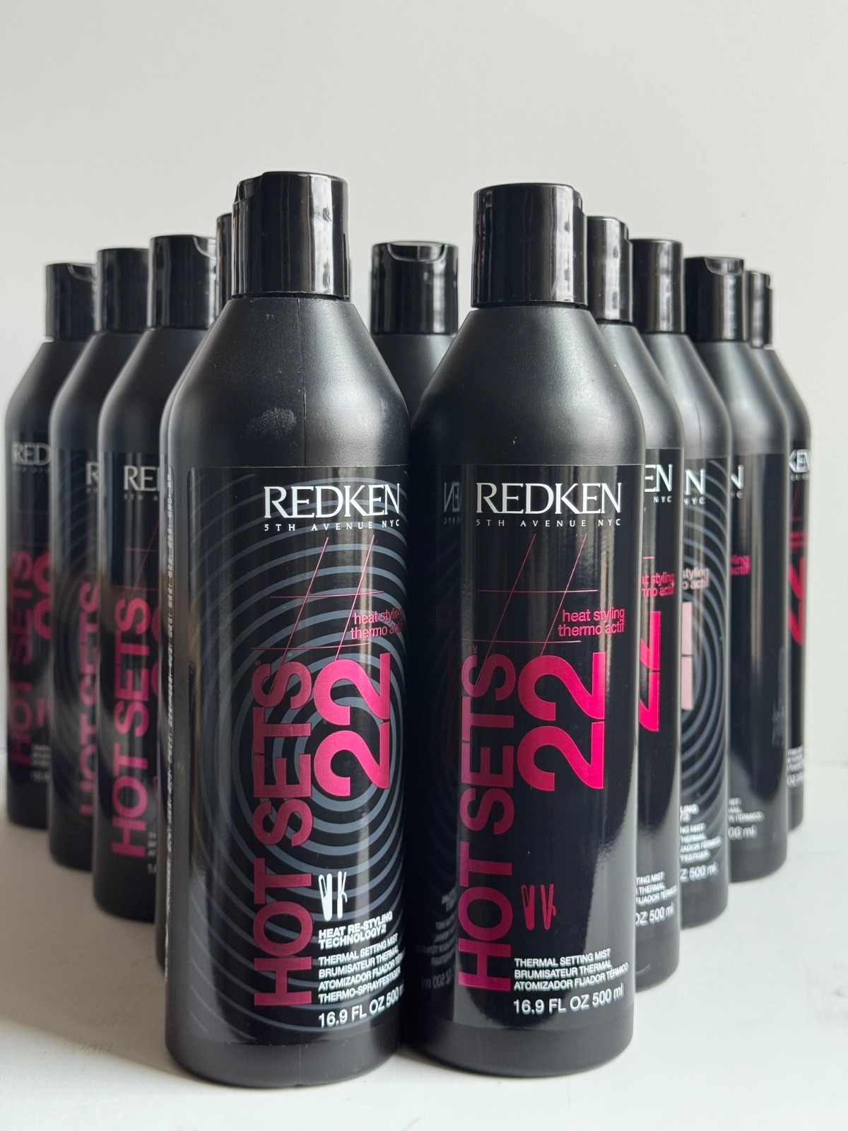 1 NEW Redken Hot Sets 22 Thermal Setting Mist 16.9 oz 500 mL