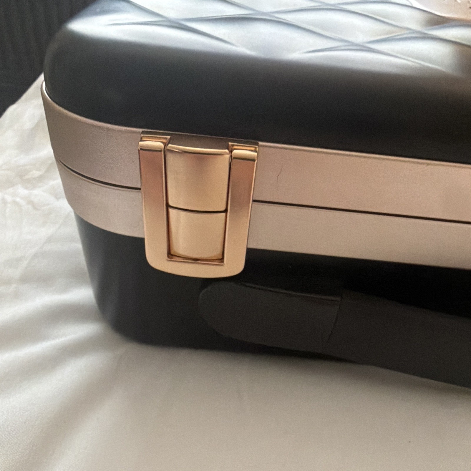 Beautifect Box Lighted Makeup Case w/ Mirror Handle, Black/Pink Plastic